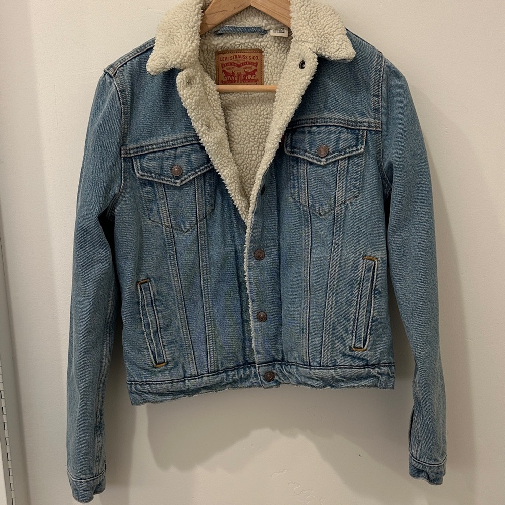 Levi's Sherpa Lined Trucker Jacket